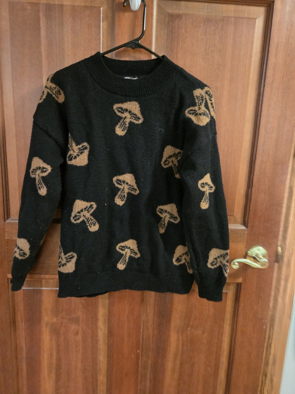 No Boundaries Black and Tan Mushroom Crewneck Sweater